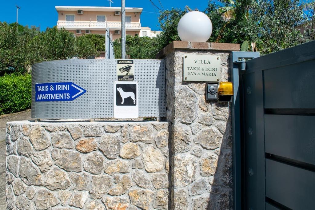 Takis&Eirini Family Apartments Perama  Exterior foto